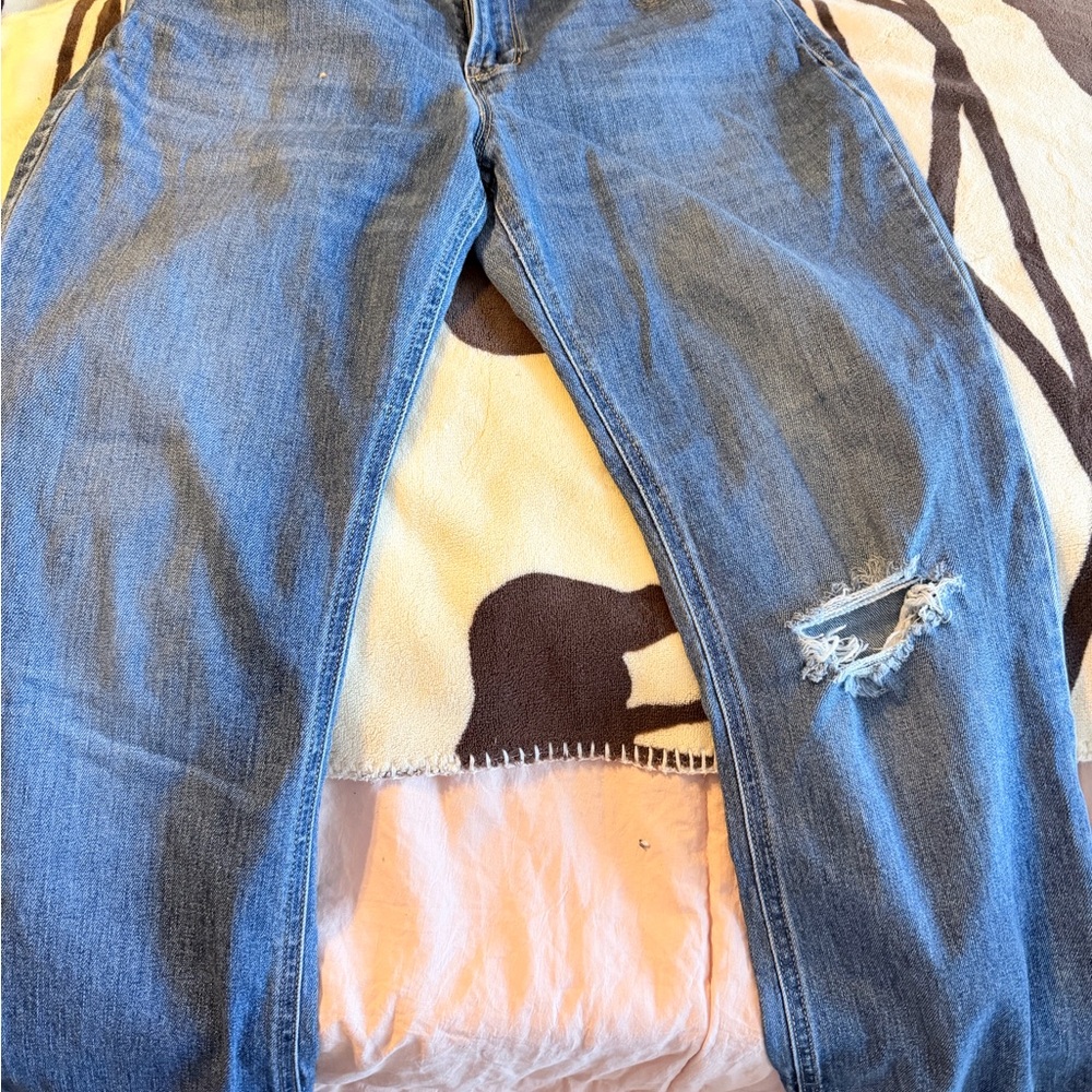 Old Navy Flare Mid-Rise Blue Jeans